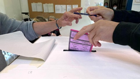 Immagine che raffigura Elezioni politiche 2022: deposito presso l’Ufficio Elettorale delle liste per la raccolta firme